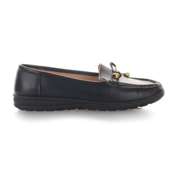 Women's soft and flex moccasins in black color FAMOUS 